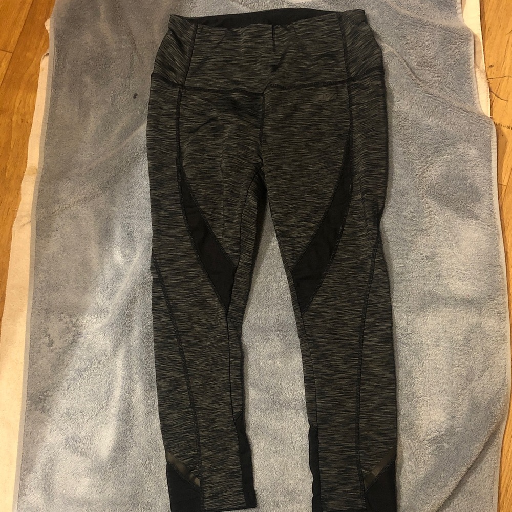Avia Black and Gray Leggings